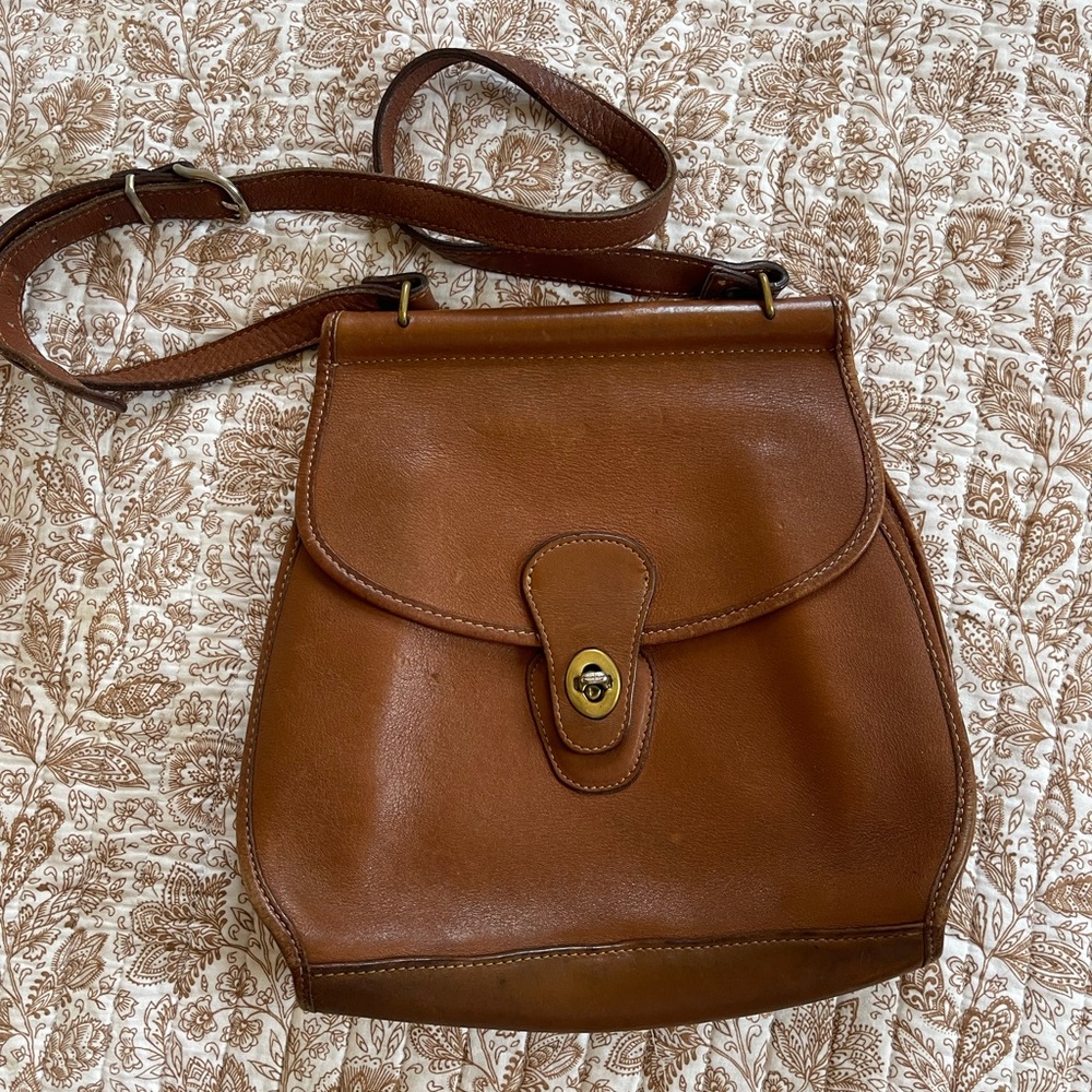 Vintage Coach tan Leather Women's Bag